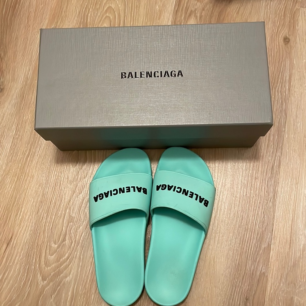 balenciaga women slipper -mint size 37